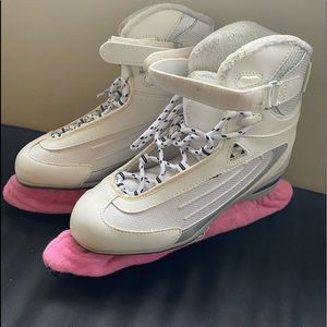 Softec Figure/ Ice skates